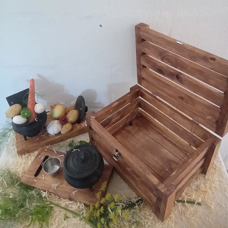 Wooden ¼ Pot Potjie Caddy