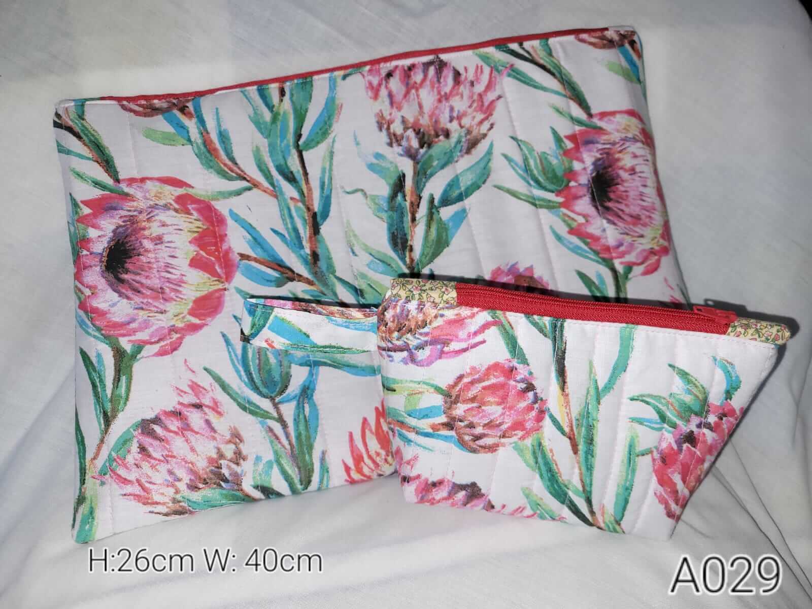 Cosmetic bags – proteas